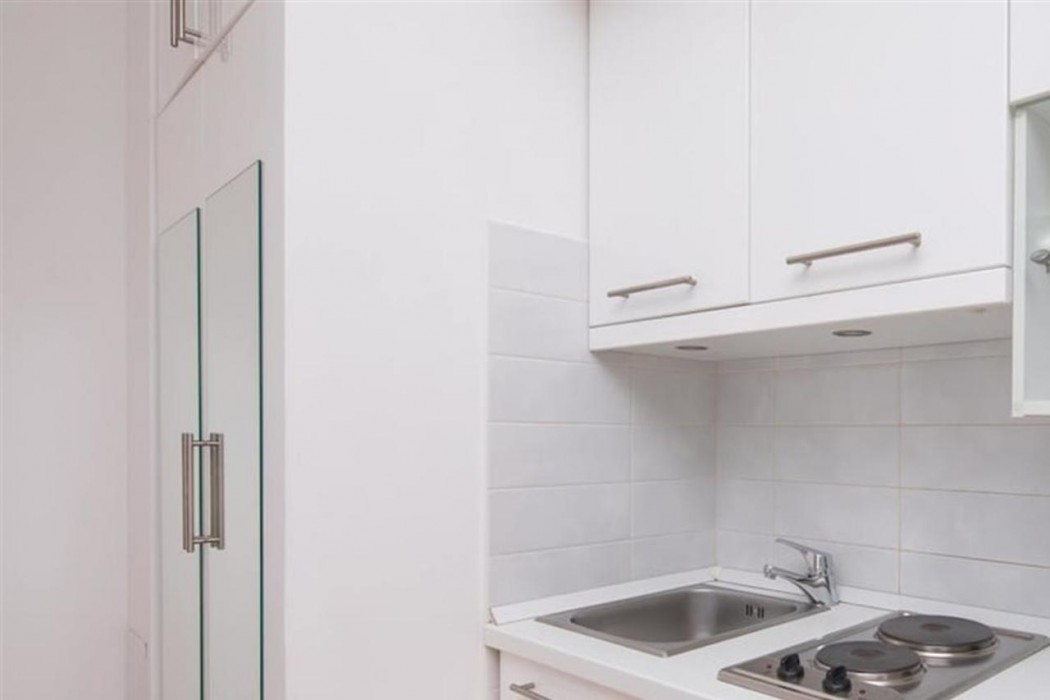 Split Center Suites 26/66