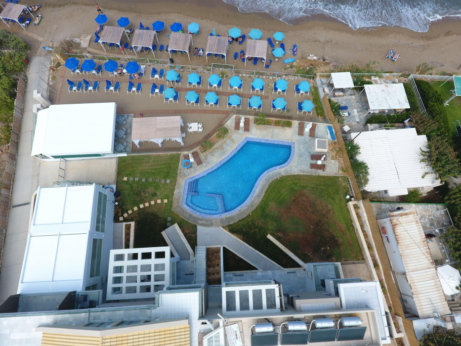 Hellas Beach - Adults Only 1/2