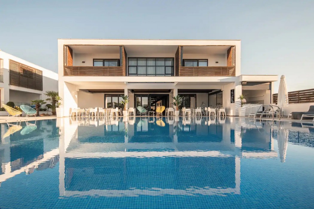 The Oak Hotel 60/101