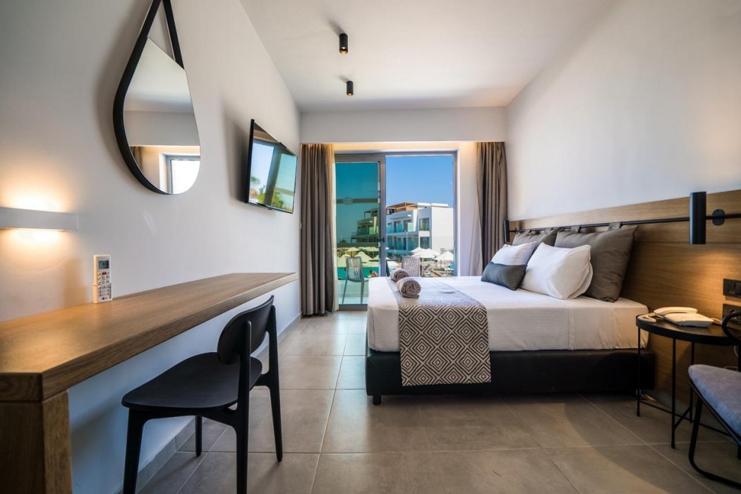 Harmony Crest Resort - Adults Only 13/43