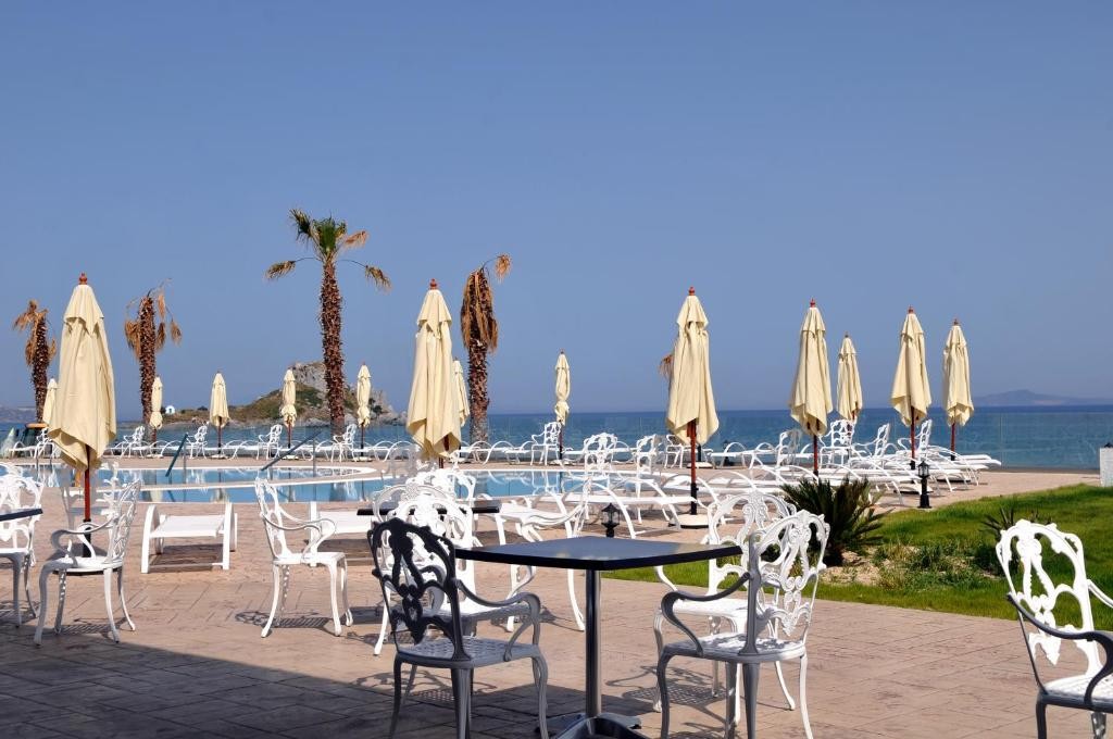 Royal Bay Suites 26/63