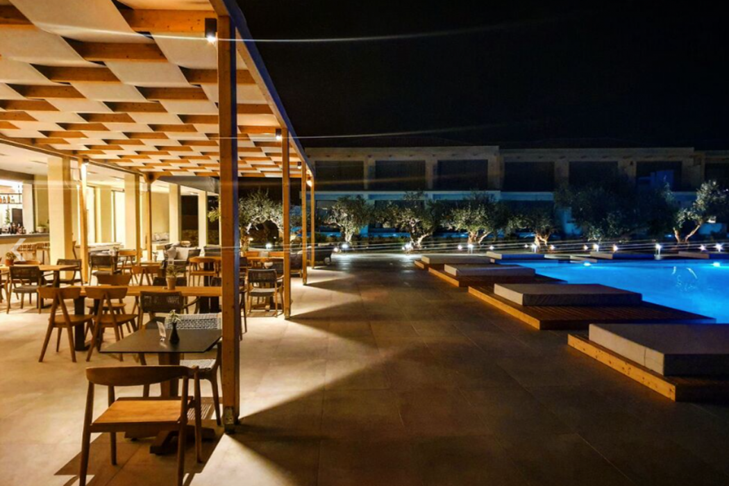 Tsamis Zante Suites 42/86