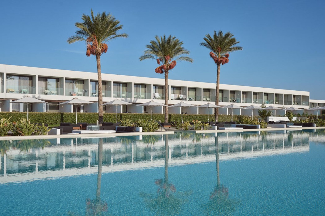 Gennadi Grand Resort 40/84