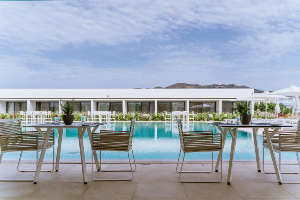 Gennadi Grand Resort 61/84