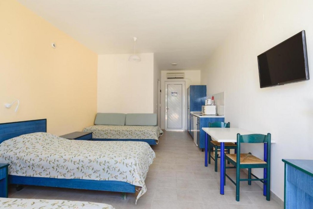 Matina Pefkos ApartHotel 14/68