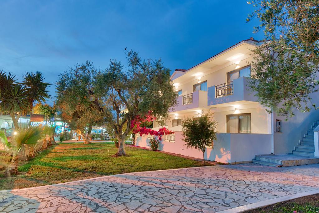 Dannas Boutique Apartments 1/51