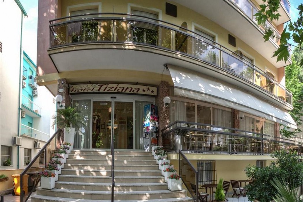 Tiziana 18/68