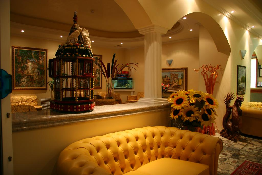 Hotel Ettoral 8/58