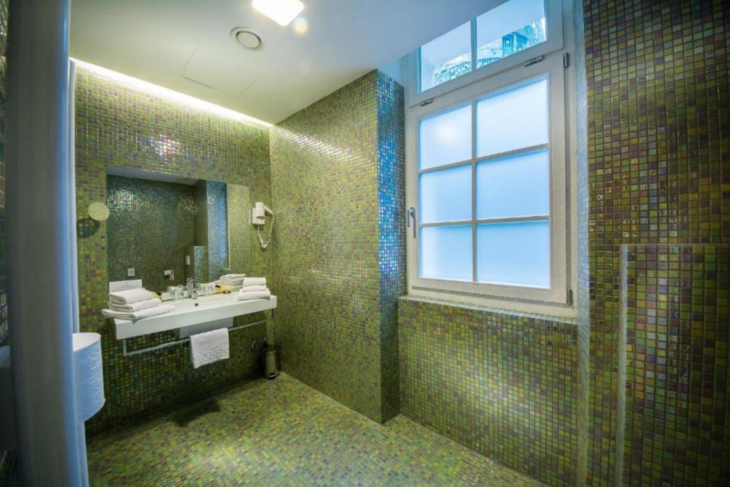 Zdraviliski Dvor Adults only +14 20/62