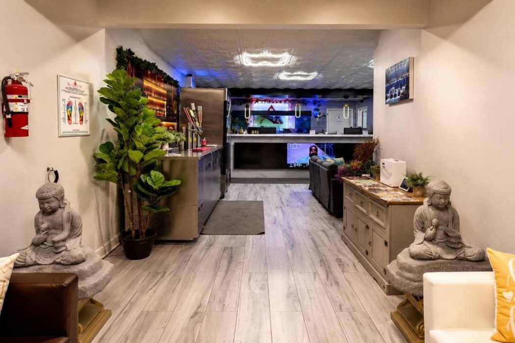 Lx Hotel, SureStay Collection by Best Western 9/48