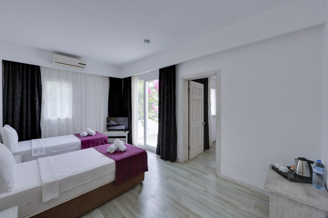 Charm Beach Hotel - All Inclusive 36/115