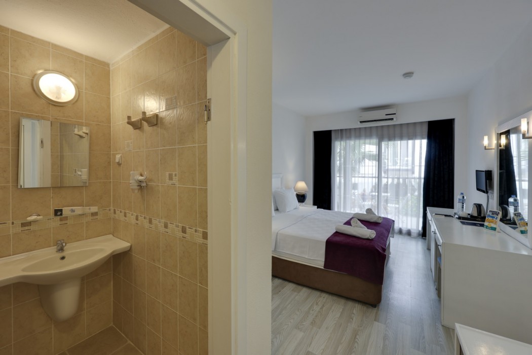 Charm Beach Hotel - All Inclusive 38/115