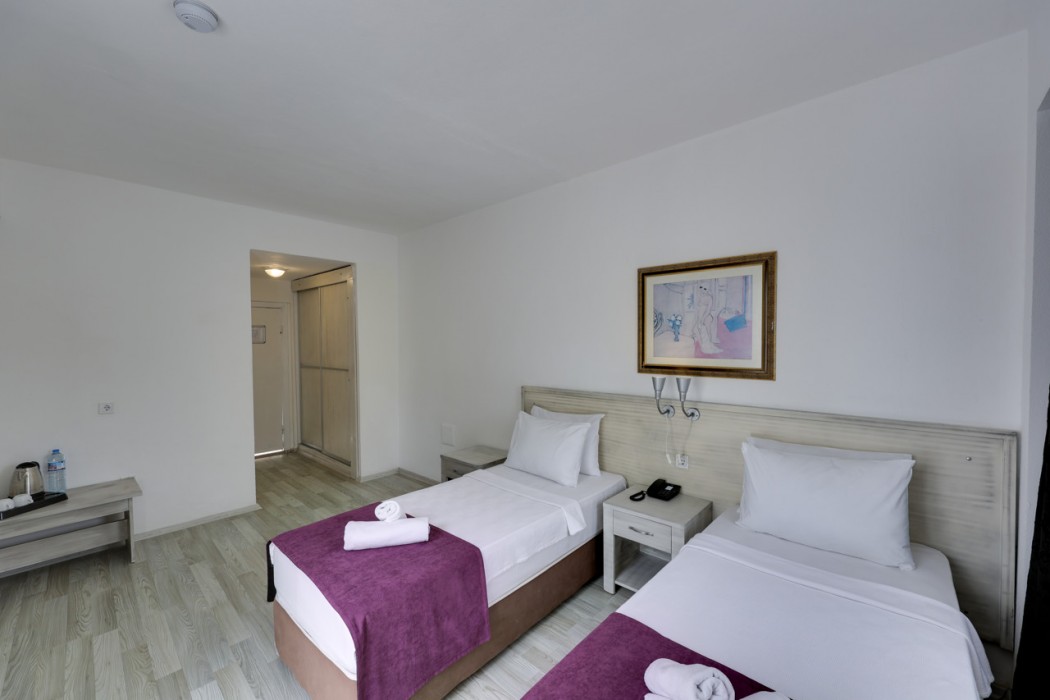 Charm Beach Hotel - All Inclusive 35/115