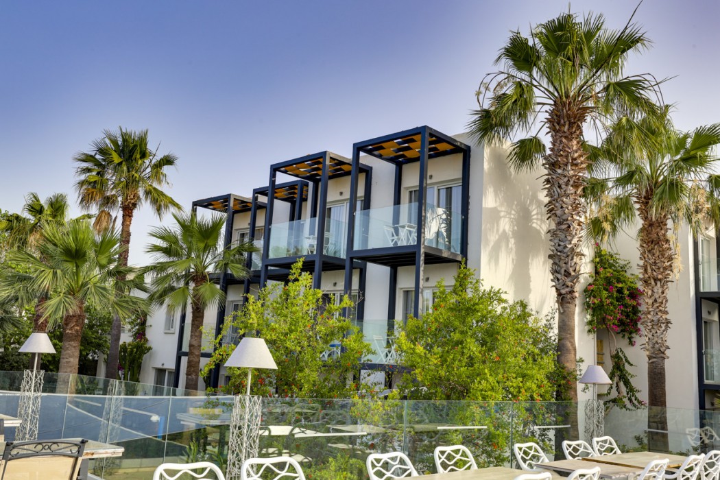 Charm Beach Hotel - All Inclusive photo1