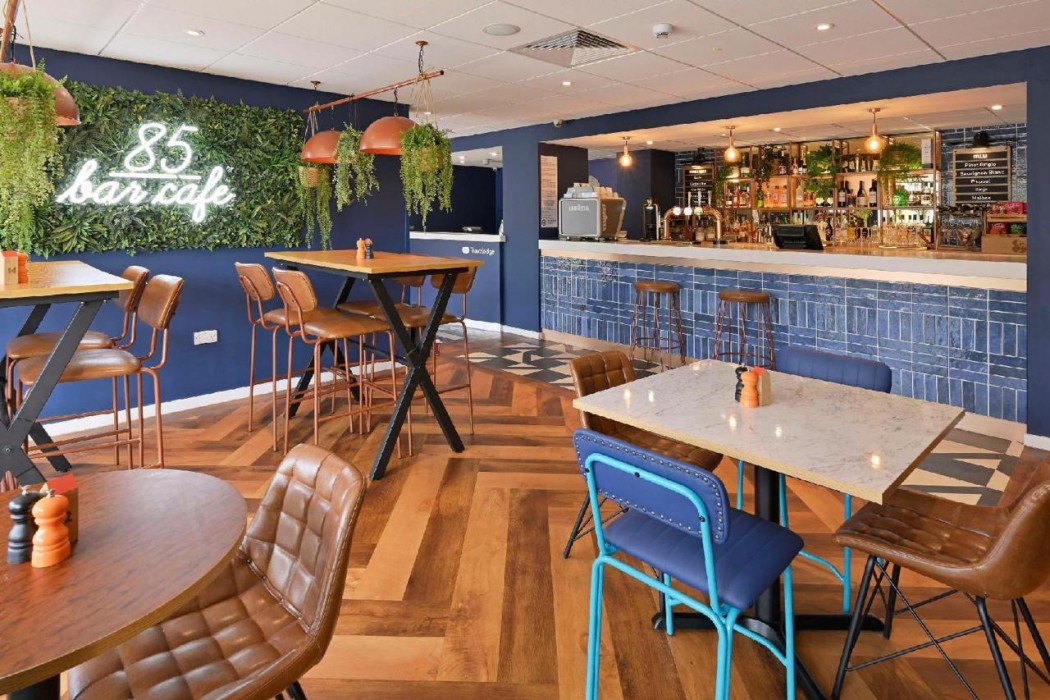 Travelodge Winnersh Triangle 22/28