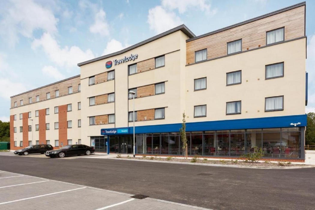 Travelodge Winnersh Triangle 1/28