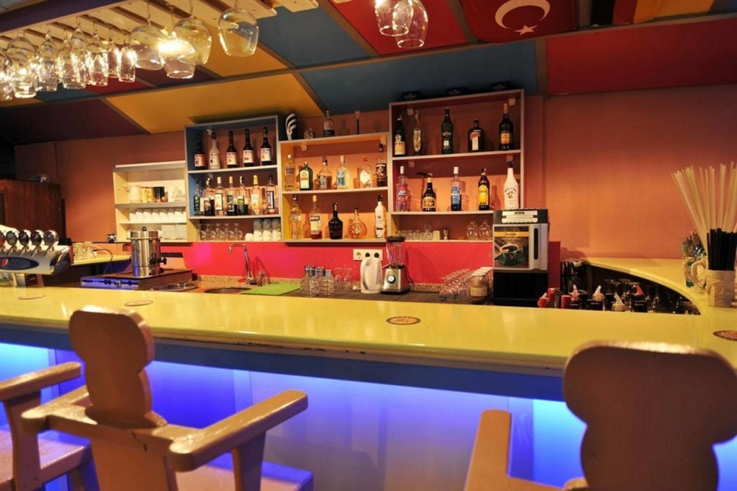 SUN KISS OTEL 27/46