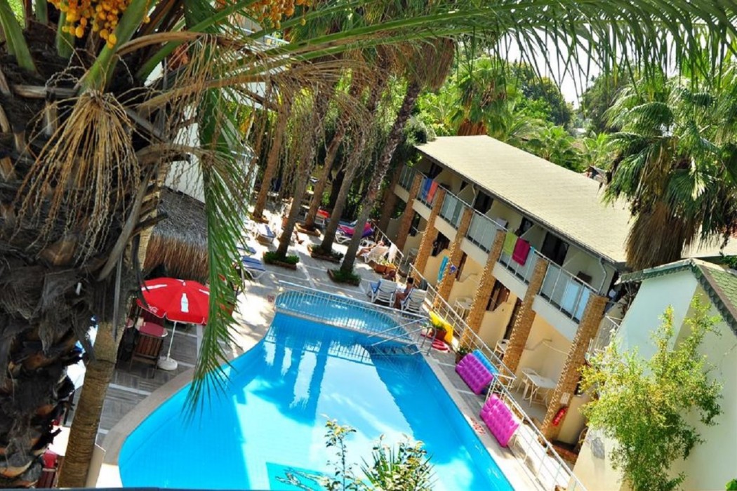 Tropic Hotel Side 20/51