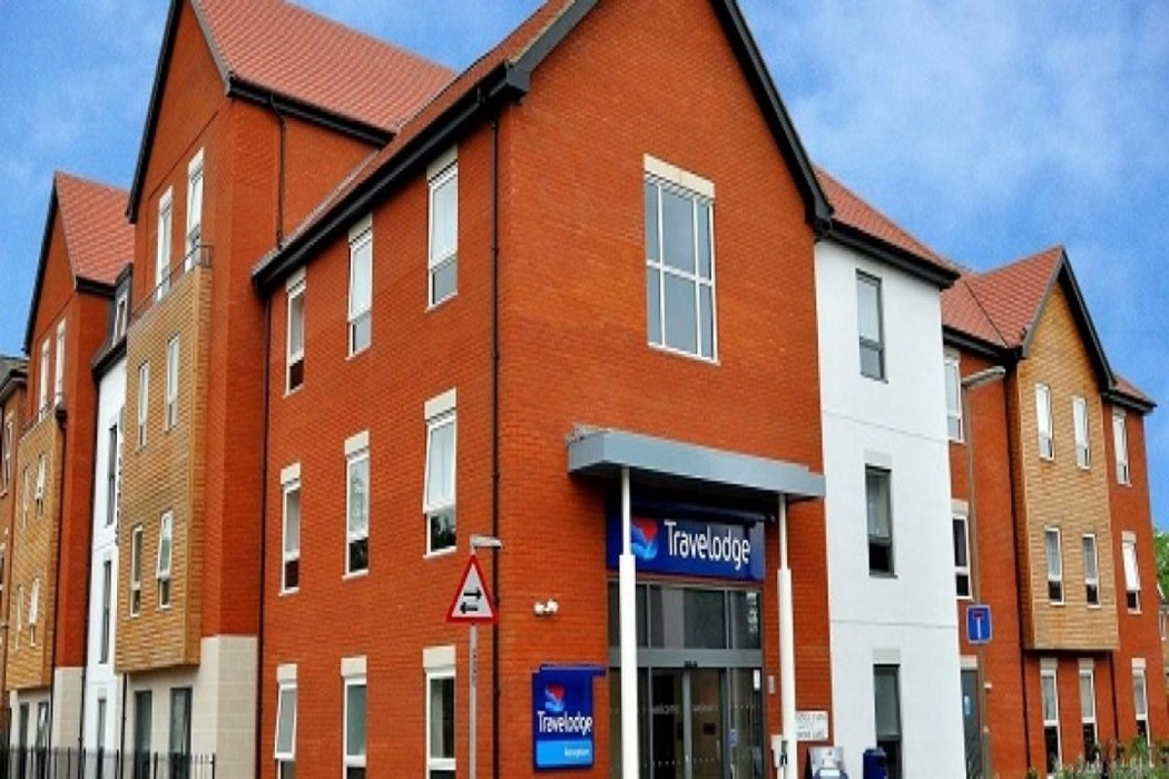 Travelodge Chertsey 16/27