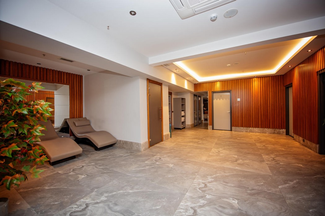Grand Marcello Hotel & SPA 12/90