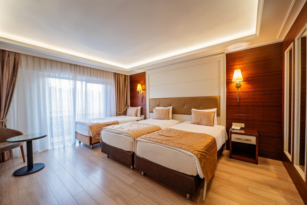 Grand Marcello Hotel & SPA 28/90