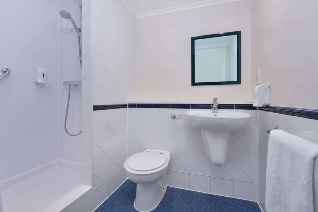 Travelodge Northampton Wootton 18/19