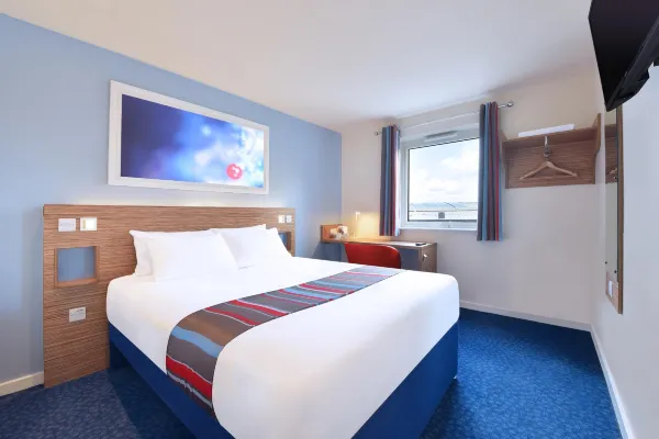 Travelodge Holyhead 6/23