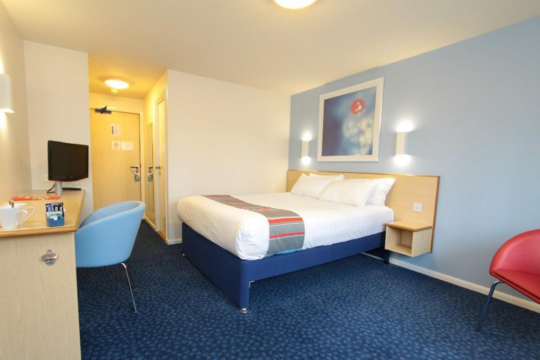 Travelodge Lincoln Thorpe On The Hill 8/30