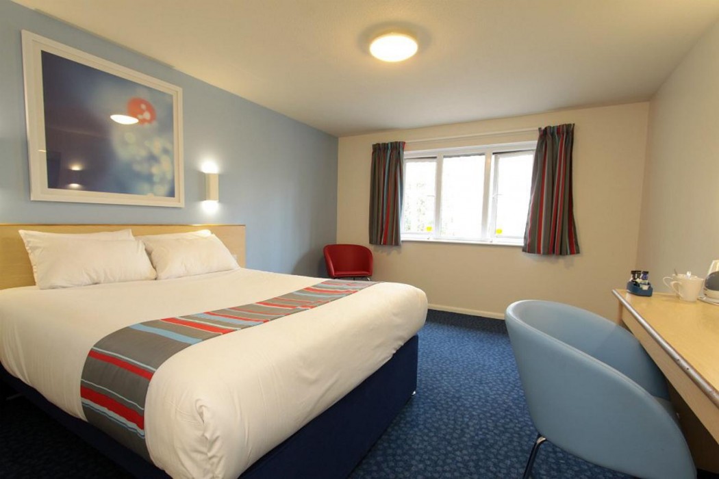 Travelodge Lincoln Thorpe On The Hill 10/30