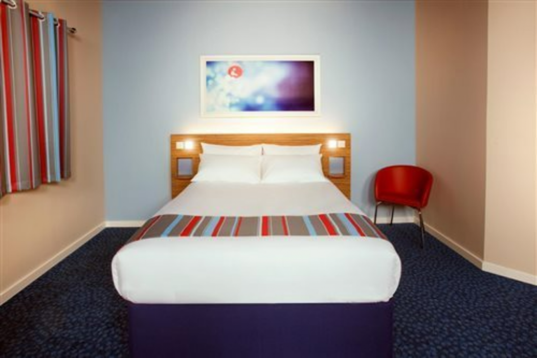 Travelodge Shrewsbury Bayston Hill 8/35