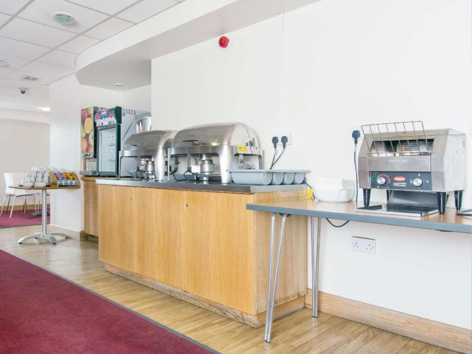Travelodge St Austell 20/39