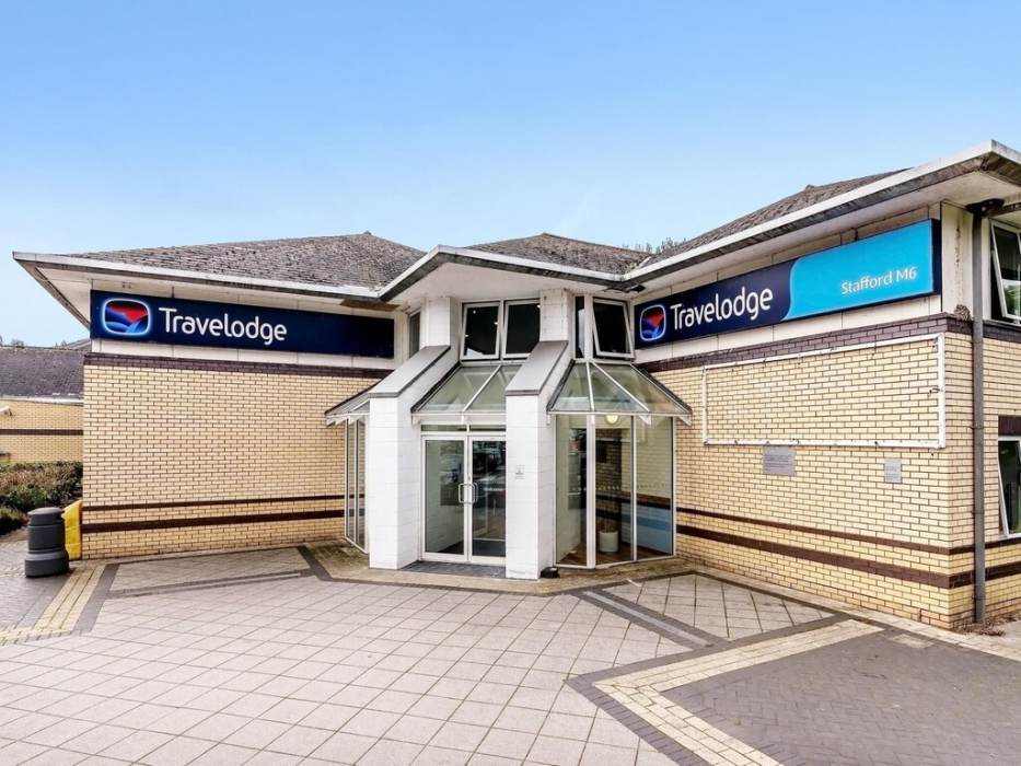 Travelodge Stafford M6 1/25