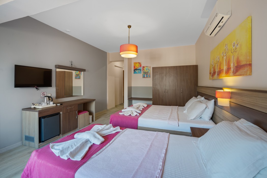 Eden Pyara Hotel Turunc 29/106