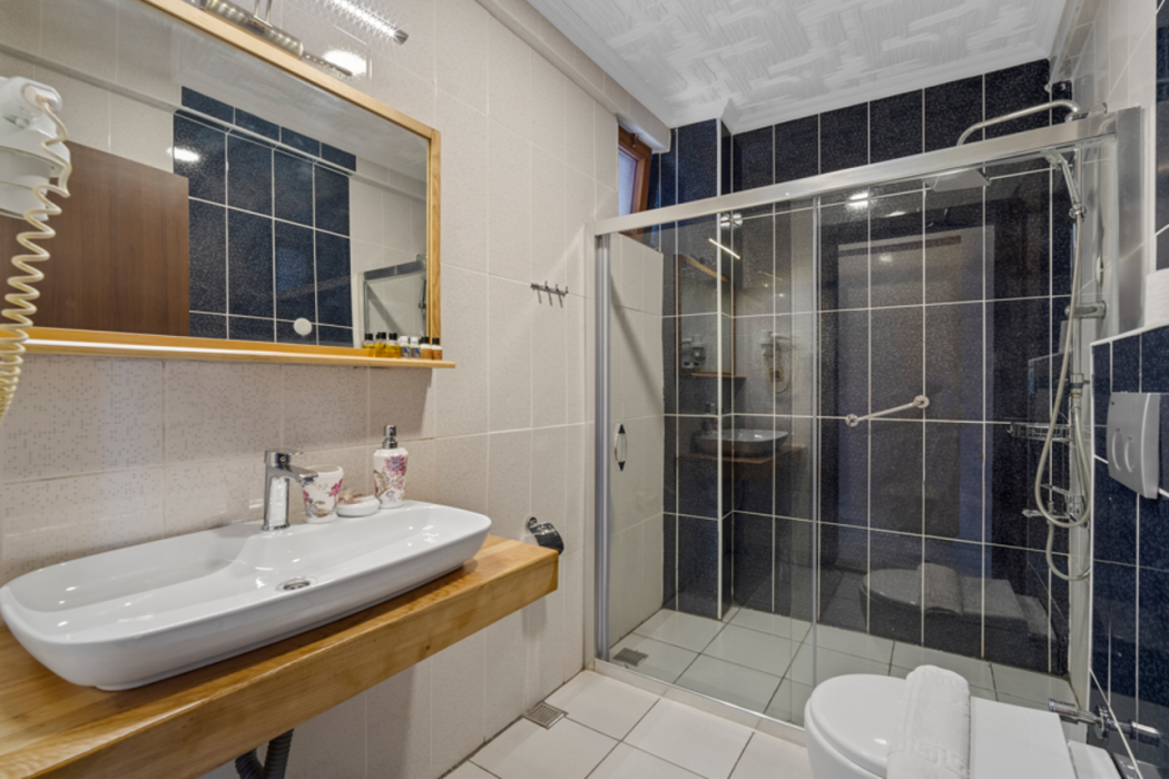 Eden Pyara Hotel Turunc 43/106