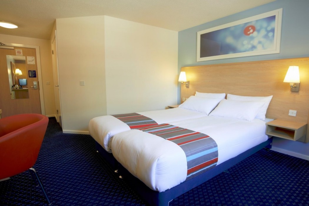 Travelodge Leatherhead 21/26