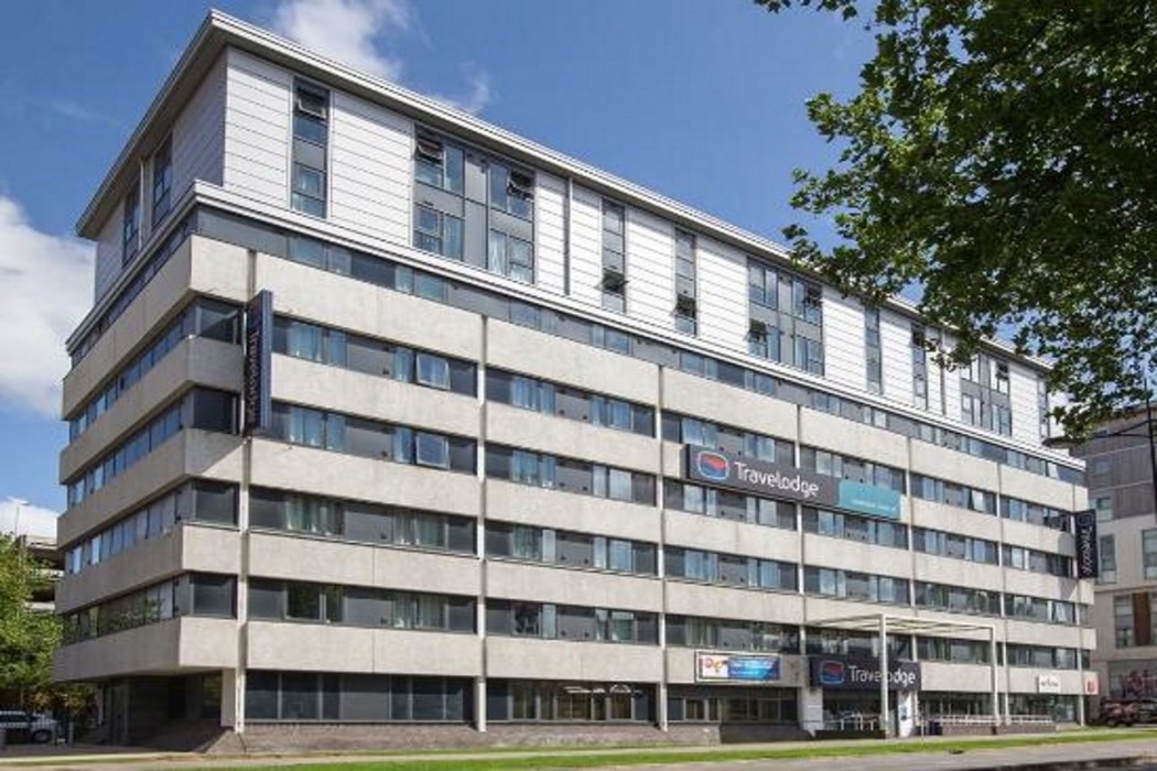 Travelodge Swindon Central 20/42