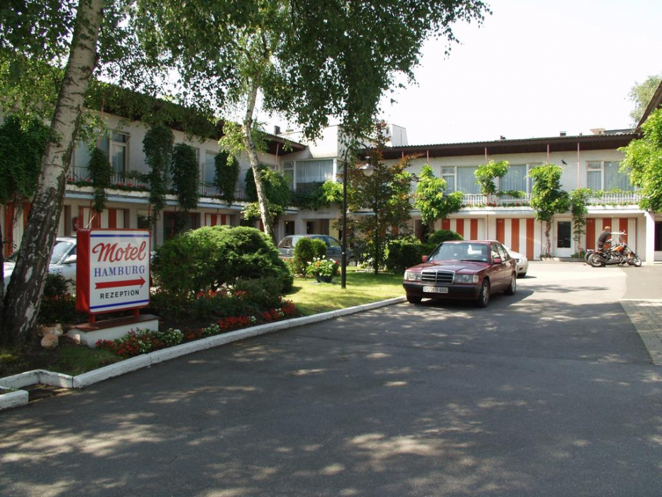 Motel Hamburg 1/16
