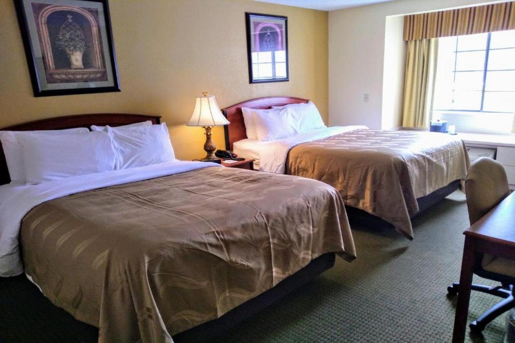 Quality Inn & Suites Prestonsburg next to Mountain Arts Center 17/42