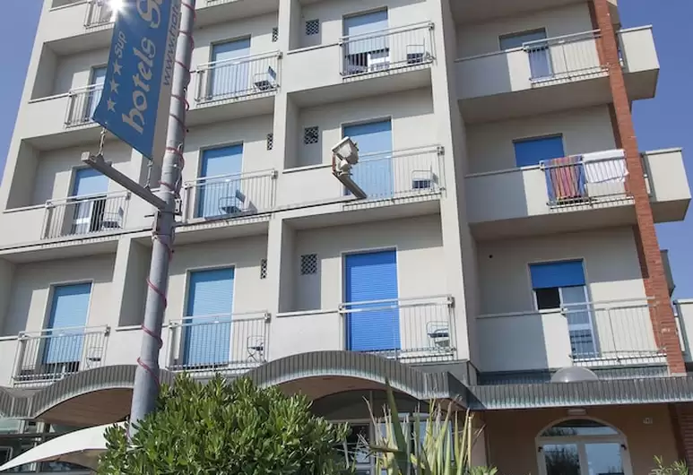 Hotel San Giorgio Savoia 1/54