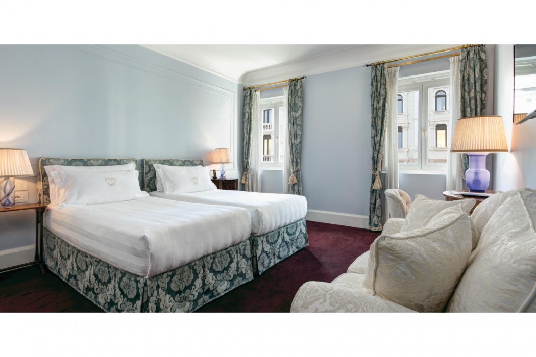 Grand Hotel Duchi D Aosta 33/70