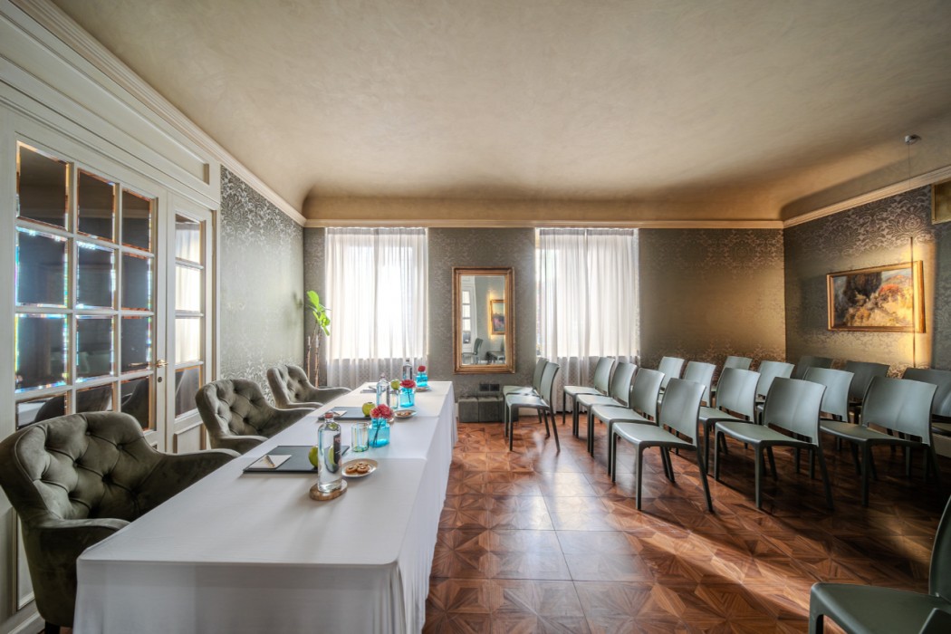 Grand Hotel Duchi D Aosta 50/70