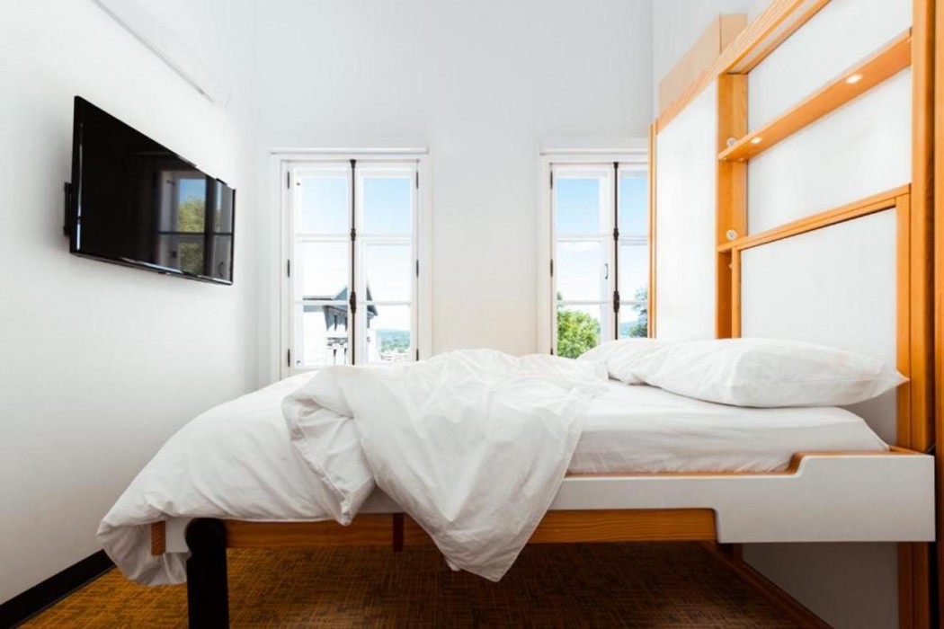 Hotel AtypiQ 10/50