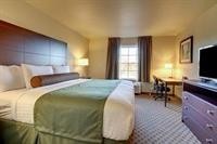 Cobblestone Hotel and Suites - Pecos 19/42