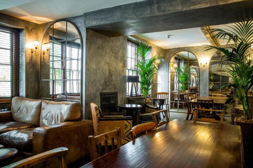 The Angel Hotel, Abergavenny 25/38
