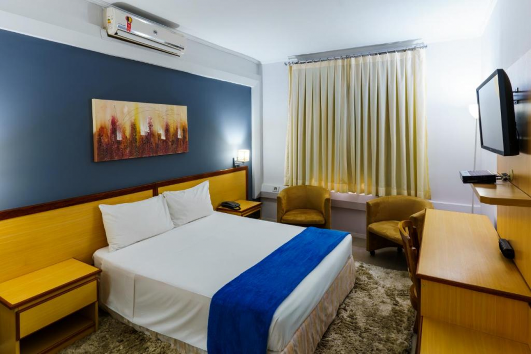 Hotel Augusta Boulevard 10/55