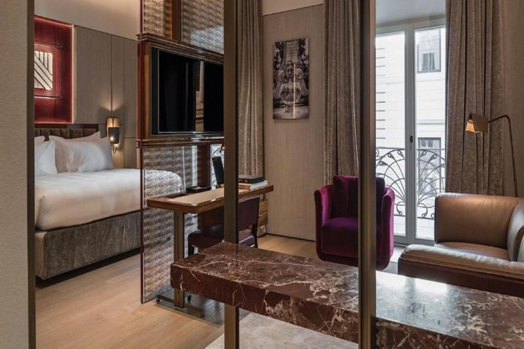 Fendi Private Suites 11/17