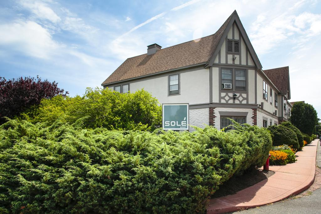 Sole East Resort image