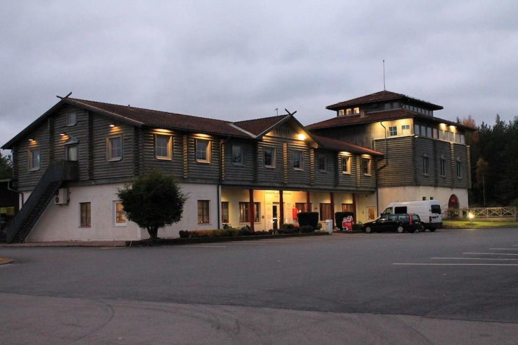 Dalhall Hotell 1/19