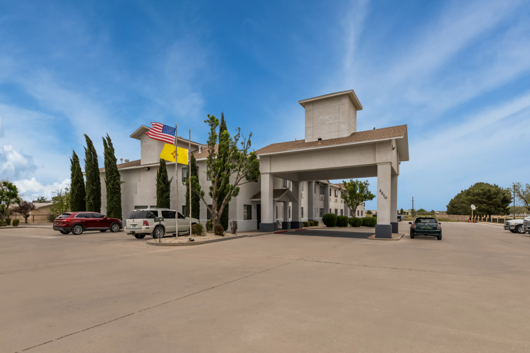 Quality Inn Suites Artesia 2/27