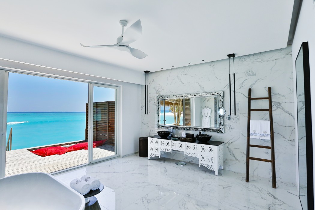 Emerald Maldives Resort & Spa 45/130